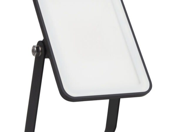 Osram LEDVANCE LED reflektor Essential 10W 6500K